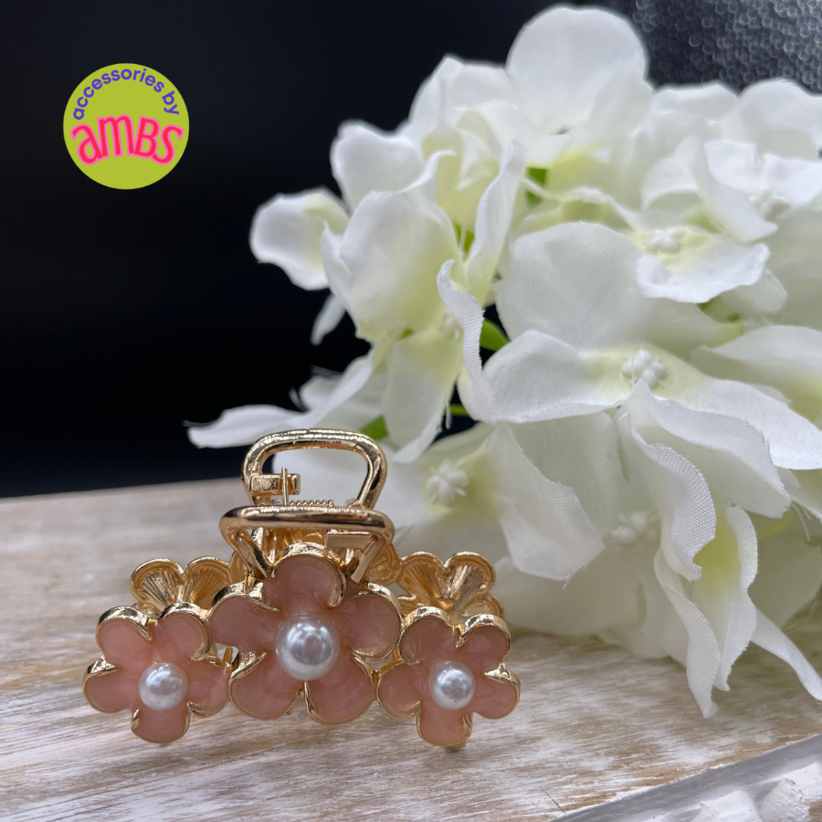 Flowers and Pearls Hairclip